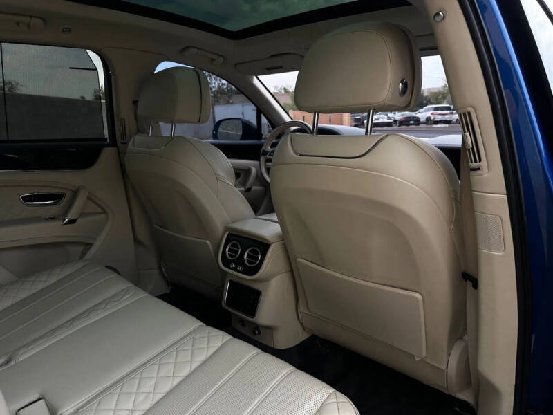 2017 Bentley Bentayga