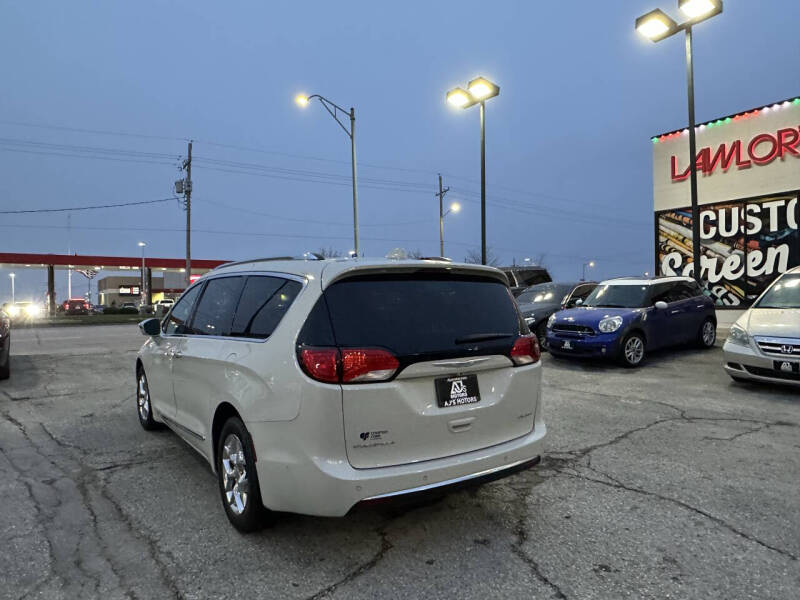 2020 Chrysler Pacifica Limited