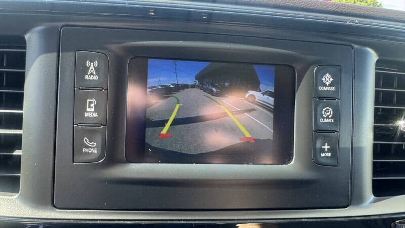 2017 Chrysler Pacifica LX
