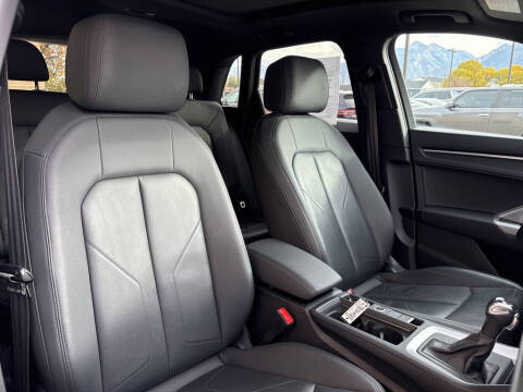 2023 Audi Q3 quattro S line Premium 45 TFSI