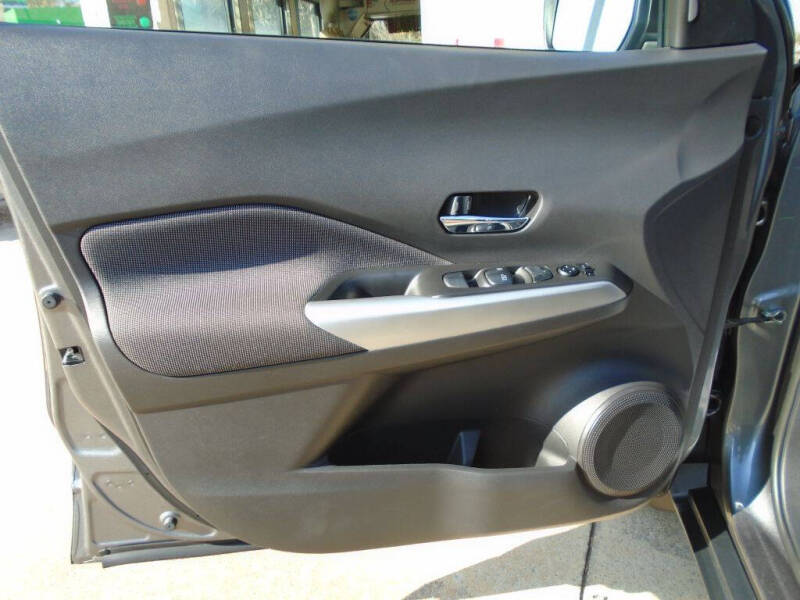 2019 Nissan Kicks SV