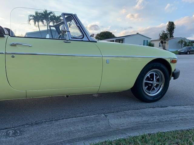 1976 MG MGB
