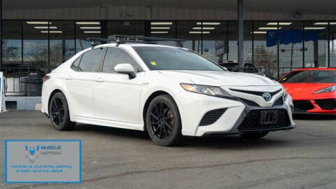 2018 Toyota Camry Hybrid SE