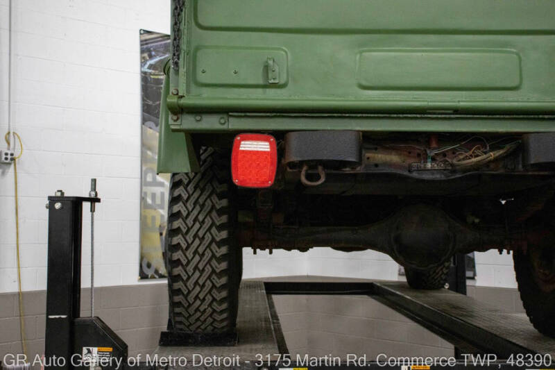1963 Dodge M37
