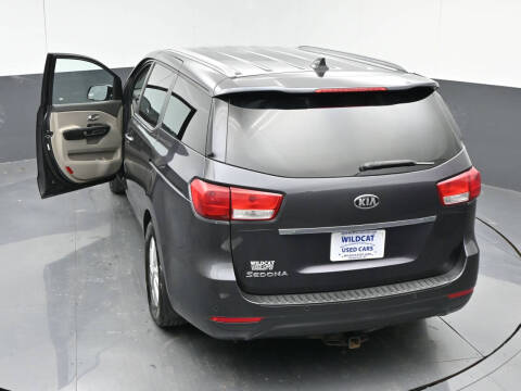 2017 Kia Sedona LX
