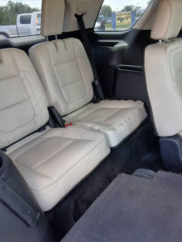 2017 Ford Explorer Platinum