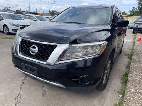 2014 Nissan Pathfinder for sale at Sam's Auto Sales in Houston TX