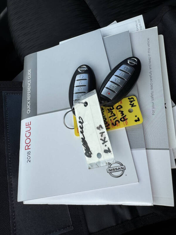 2018 Nissan Rogue S