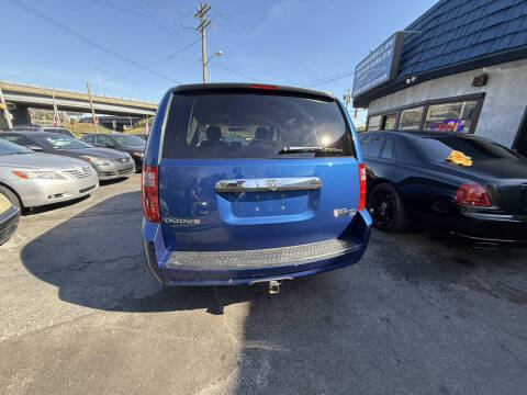 2010 Dodge Grand Caravan Hero