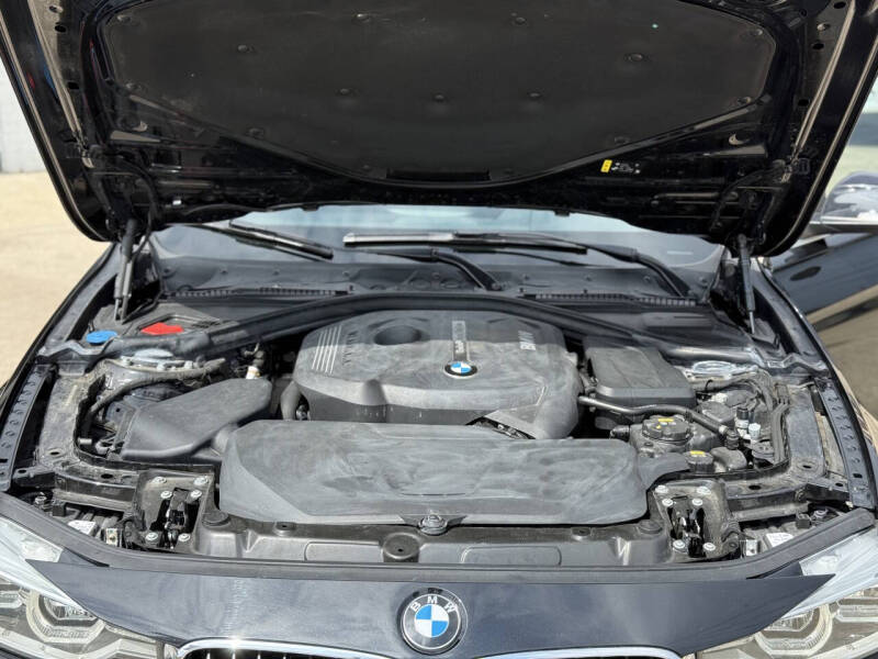 2017 BMW 3 Series 330i
