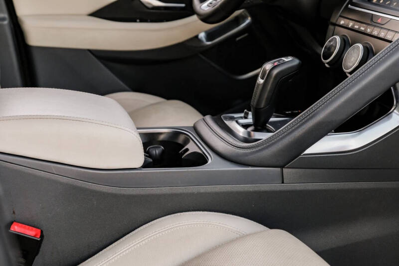 2019 Jaguar E-PACE P250 S