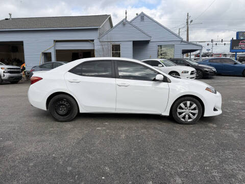 2017 Toyota Corolla LE
