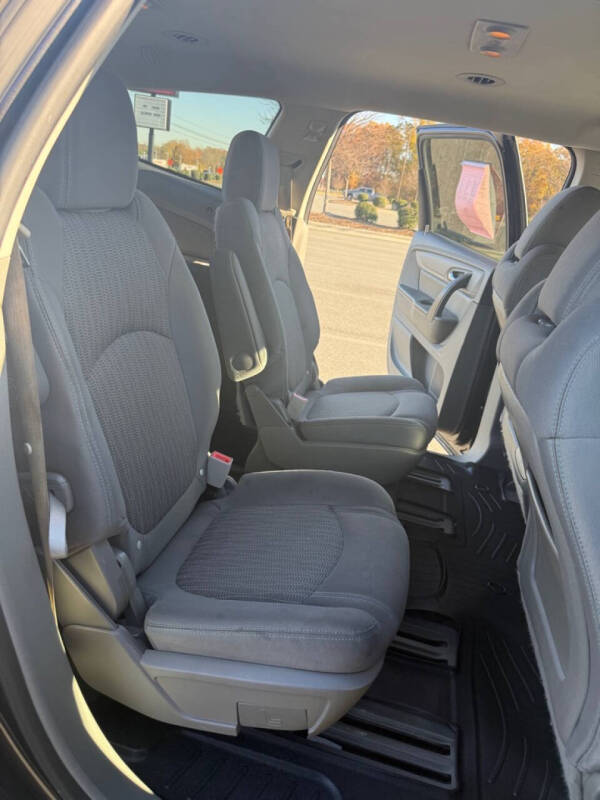 2016 Chevrolet Traverse LT