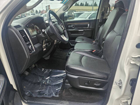 2017 RAM 1500 Laramie