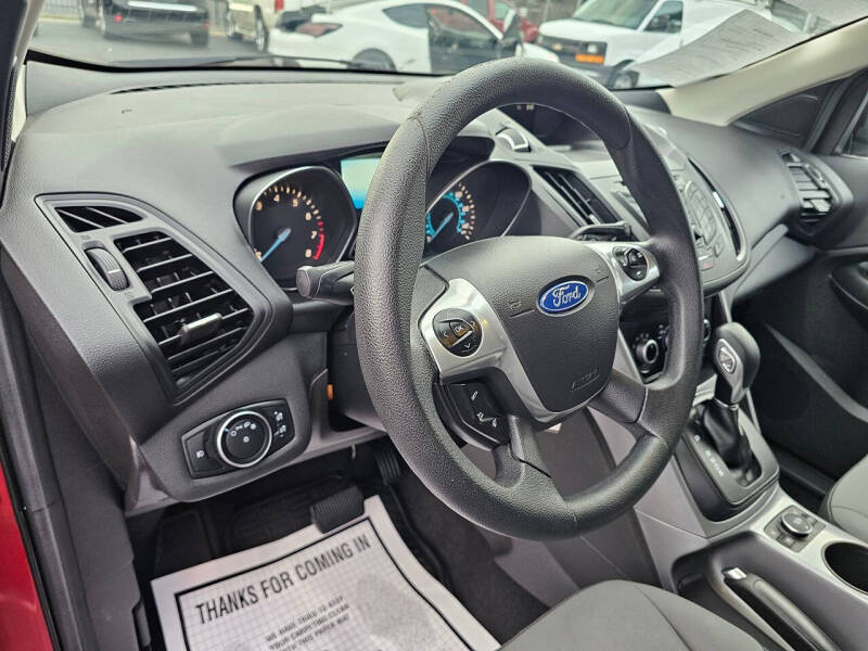 2016 Ford Escape SE
