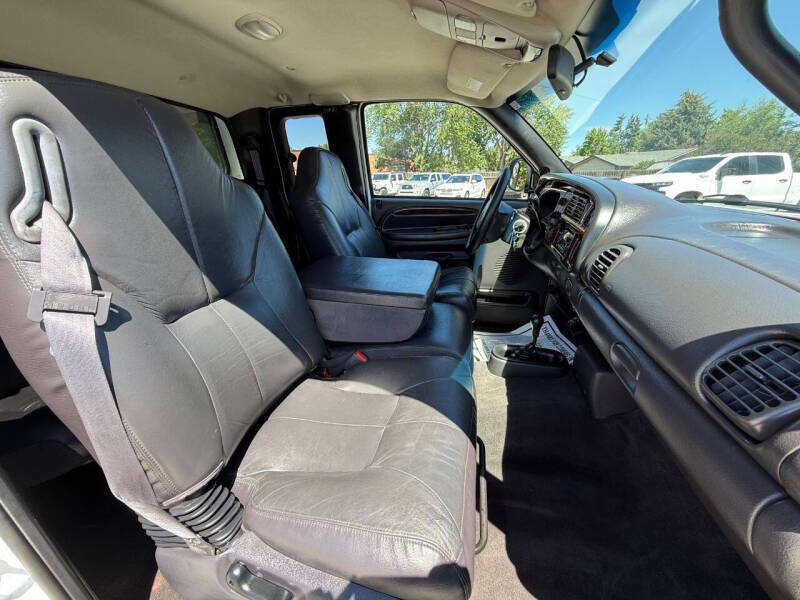 2000 Dodge Ram 1500 SLT