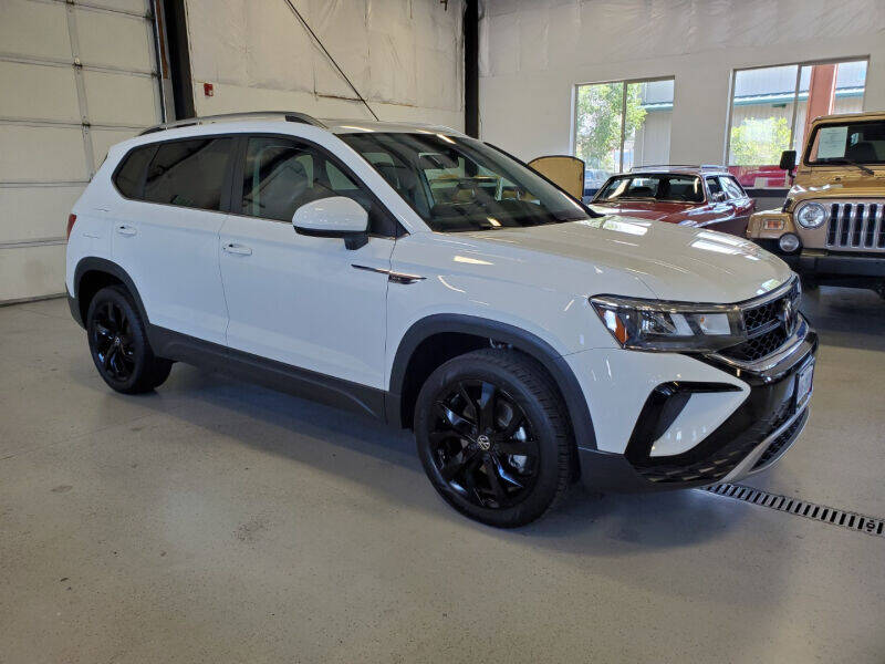 2022 Volkswagen Taos 3