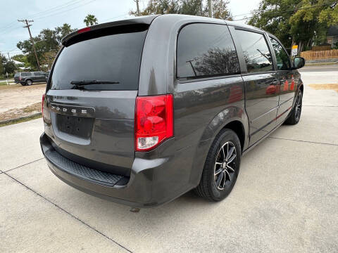 2017 Dodge Grand Caravan SE Plus