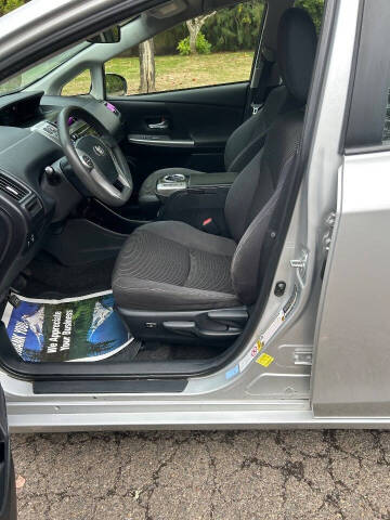 2017 Toyota Prius Three