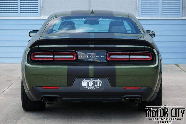2022 Dodge Challenger