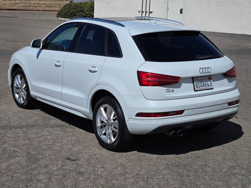 2017 Audi Q3 2.0T Premium