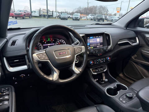 2022 GMC Terrain SLT
