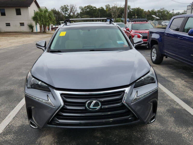 2017 Lexus NX 200t