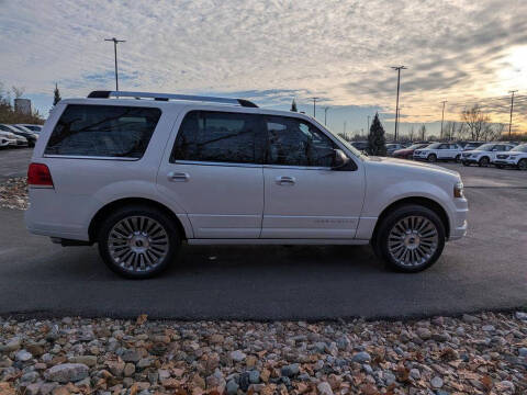 2016 Lincoln Navigator Select