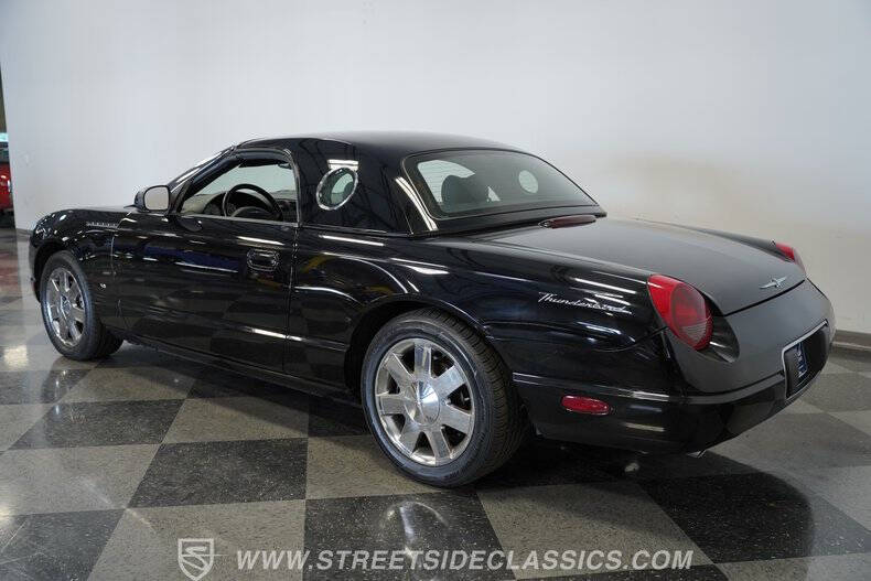 2003 Ford Thunderbird