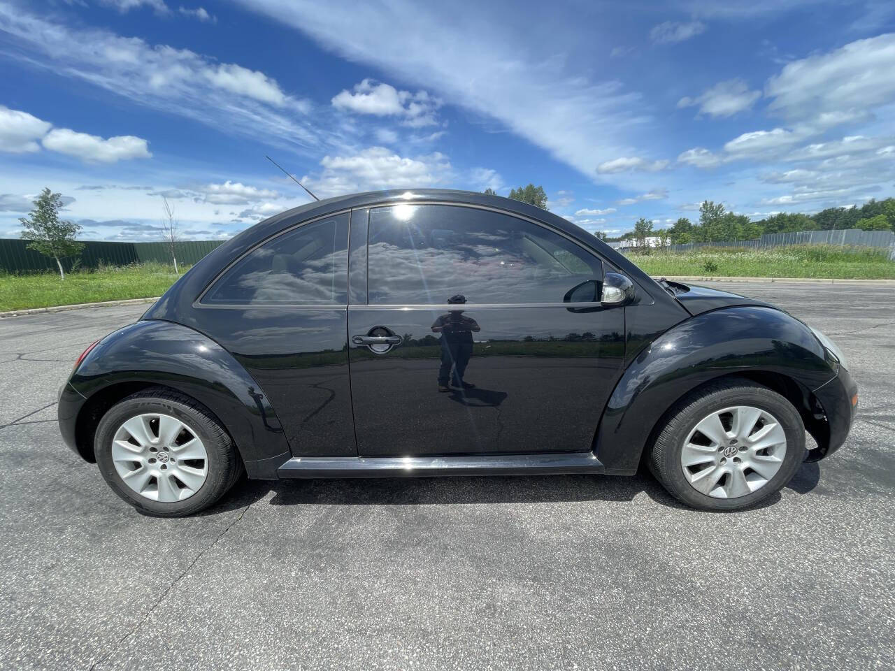 2008 Volkswagen New Beetle for sale at Twin Cities Auctions in Elk River, MN