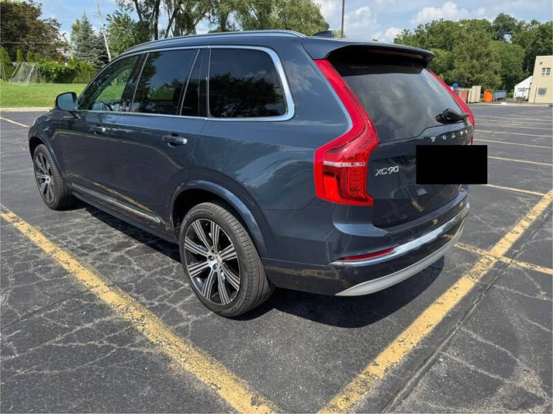 2022 Volvo XC90 T6 Inscription 6-Passenger