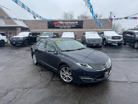 2013 Lincoln MKZ for sale at Brothers Auto Group in Youngstown OH