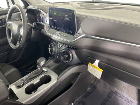 2025 Chevrolet Blazer LT