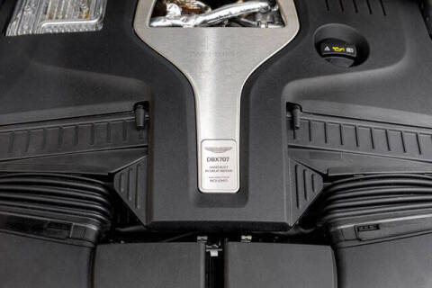 2025 Aston Martin DBX 707