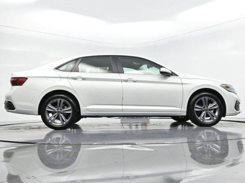 2023 Volkswagen Jetta SE