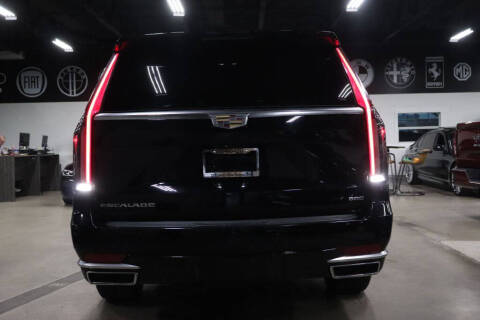 2022 Cadillac Escalade ESV Premium Luxury