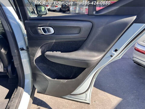 2019 Volvo XC40 T5 Momentum