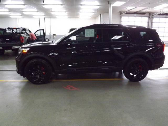 Used 2023 Ford Explorer ST with VIN 1FM5K8GC8PGB07891 for sale in Platteville, WI