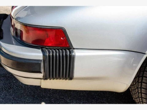 1985 Porsche 911 Carrera