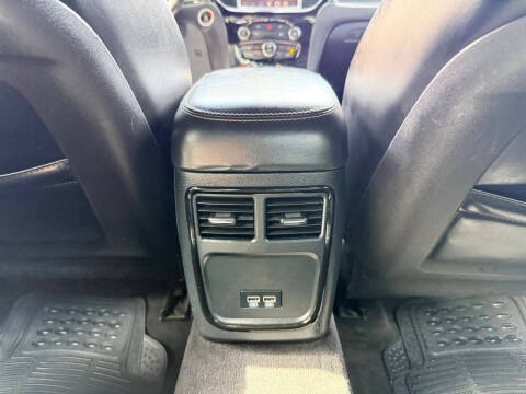 2015 Chrysler 300 S