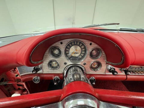 1957 Ford Thunderbird