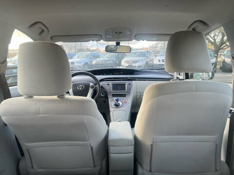 2012 Toyota Prius Four