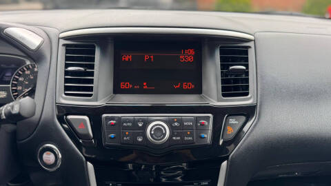 2014 Nissan Pathfinder S