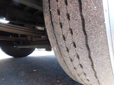 2011 Thomas Built Buses Saf-T-Liner HDX