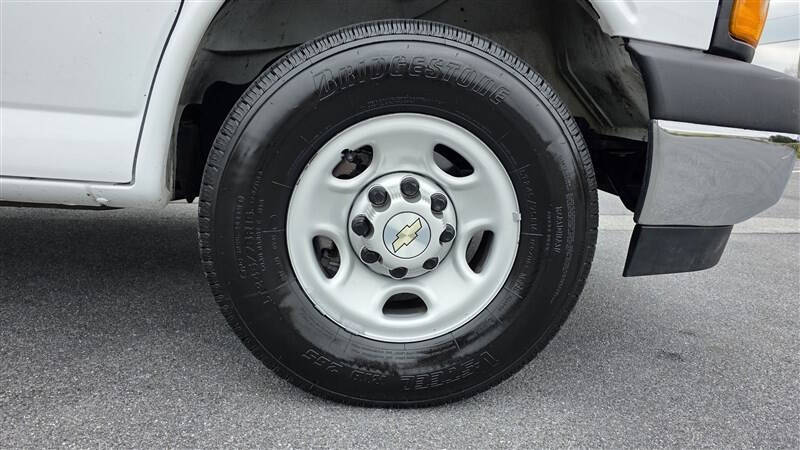2021 Chevrolet Express 2500