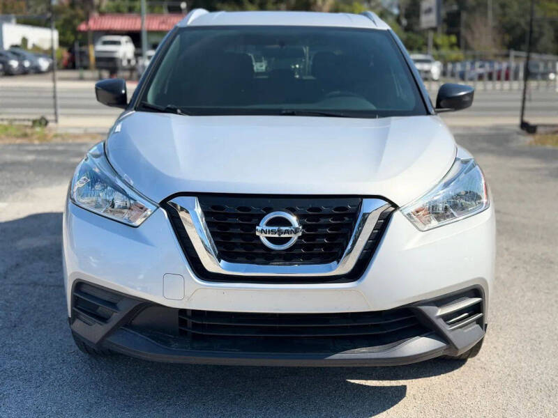 2019 Nissan Kicks
