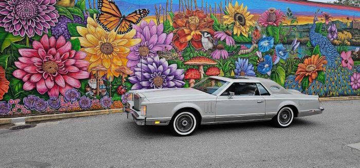 1977 Lincoln Continental 1