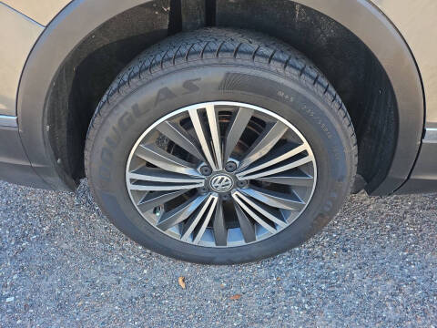 2018 Volkswagen Tiguan 2.0T SEL 4Motion