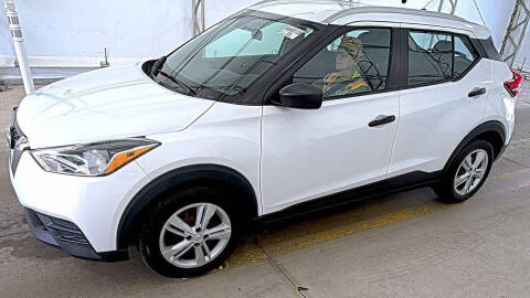 2019 Nissan Kicks S