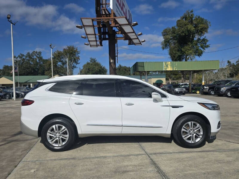 2020 Buick Enclave Essence